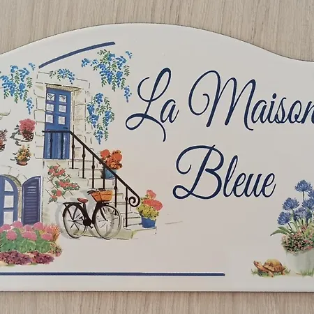 Holiday home La Maison Bleue